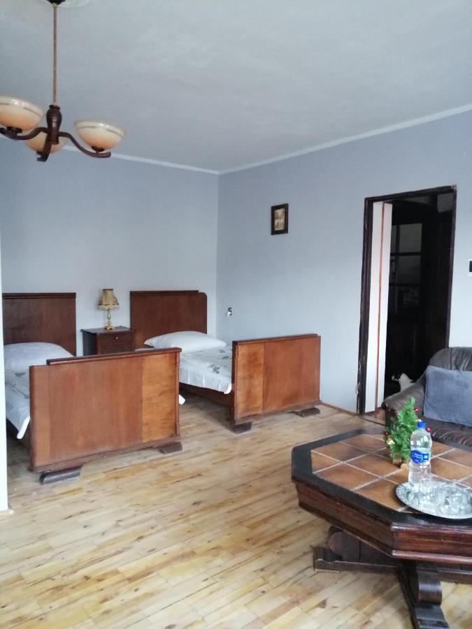 Zajazd Pod Roza Bed and Breakfast Ζιελόνα Γκόρα Εξωτερικό φωτογραφία